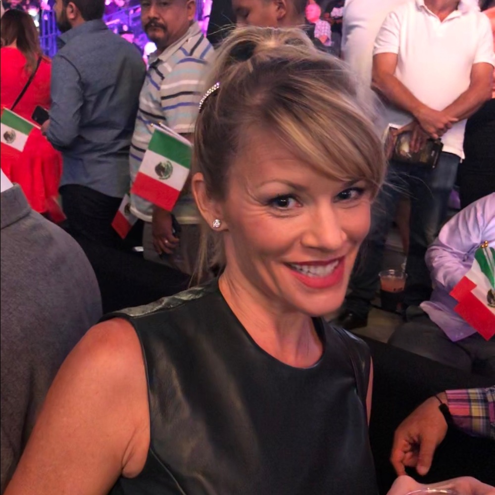 Meet your Posher, Kerri - Picture 3 of 4